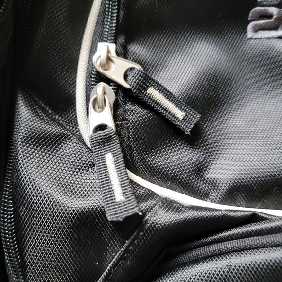 NWOT 2B1 Logo OGIO Heavy Duty Laptop Sport Deluxe Backpack Like New Condition - Picture 10 of 15